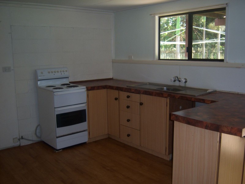 4 Dalrymple Street, East Mackay QLD 4740