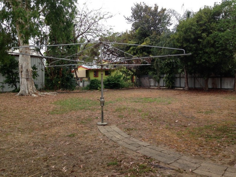 4 Dalrymple Street, East Mackay QLD 4740