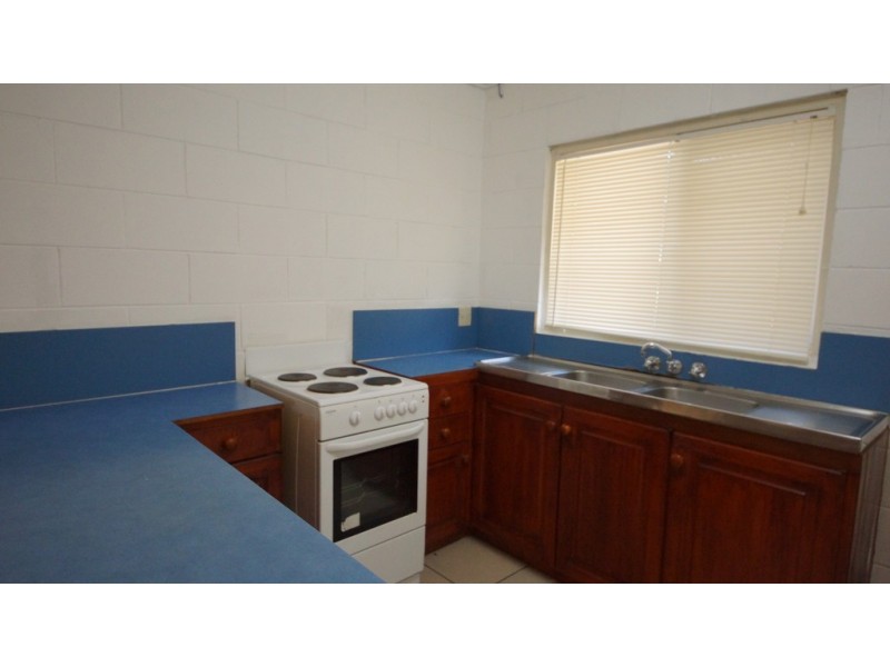 4/9 Porter Street, Mackay QLD 4740