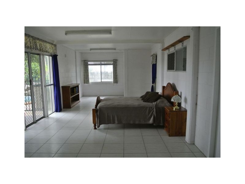 3a Beaconsfield Road, Beaconsfield QLD 4740