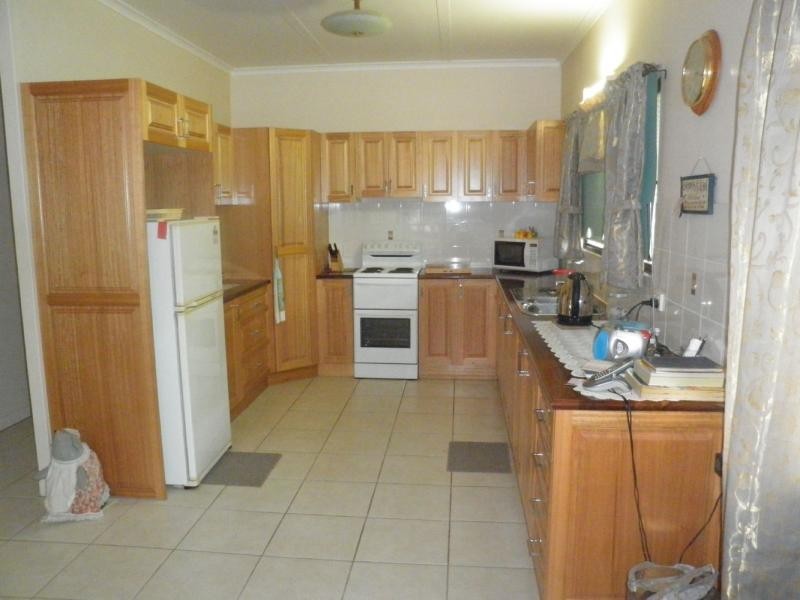 20 Walsh Avenue, Seaforth QLD 4741