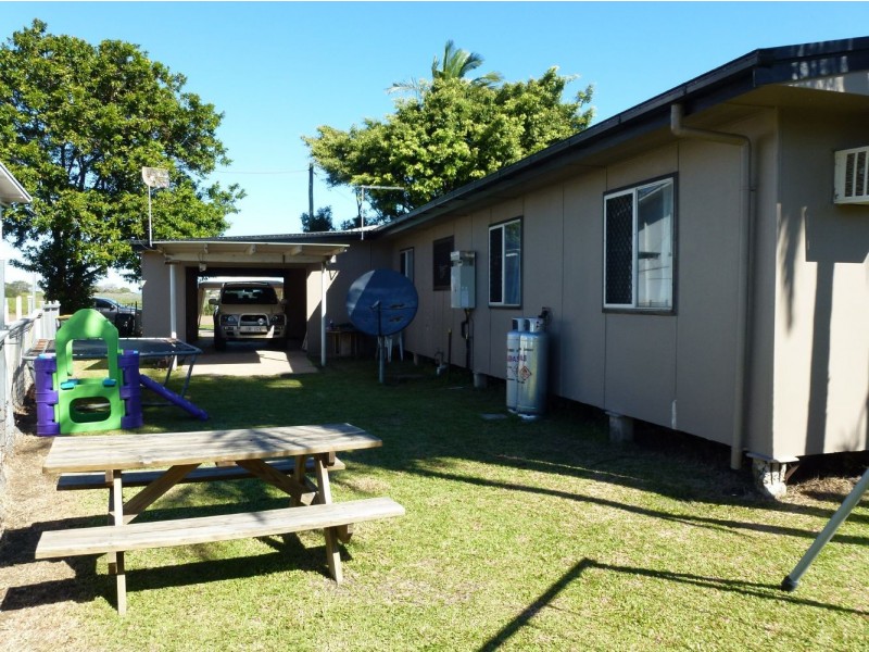 61 Meadowlands Road, Racecourse QLD 4740