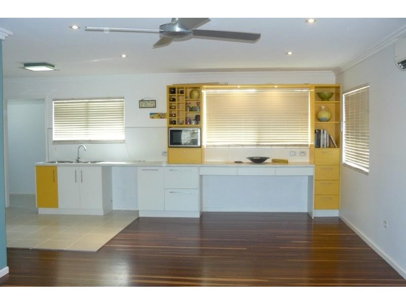 3 Robinson Street, North Mackay QLD 4740