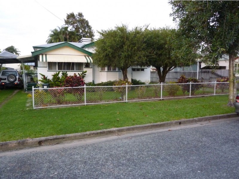8 Taylor Street, West Mackay QLD 4740