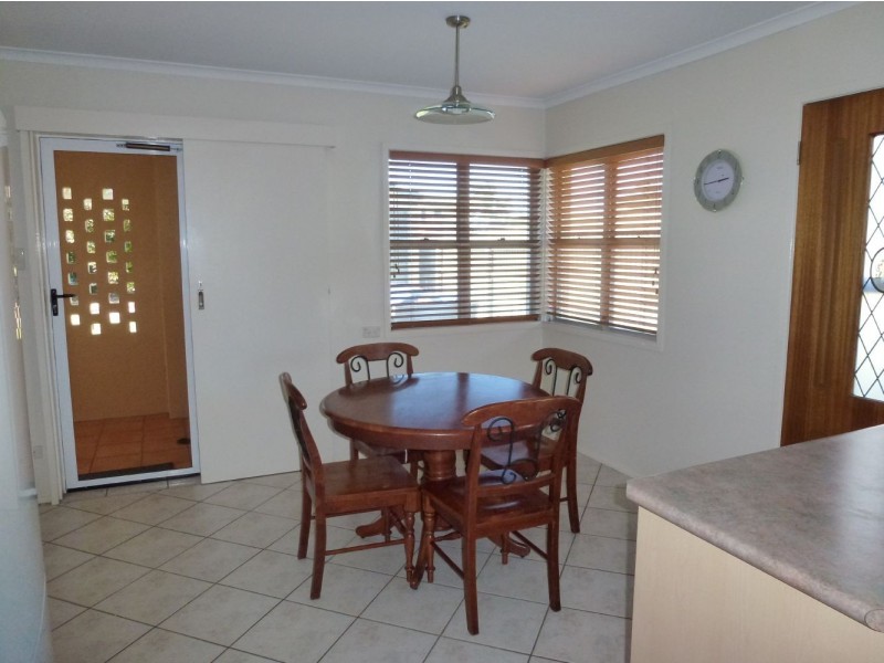 32 Lagoon Street, West Mackay QLD 4740