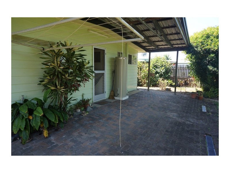 32 Mansfield Drive, Beaconsfield QLD 4740