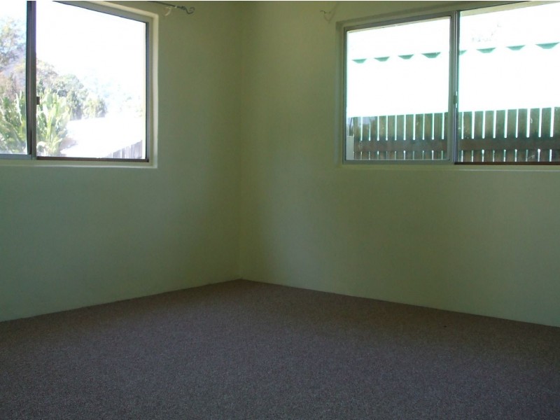 2 Drew Street, Finch Hatton QLD 4756