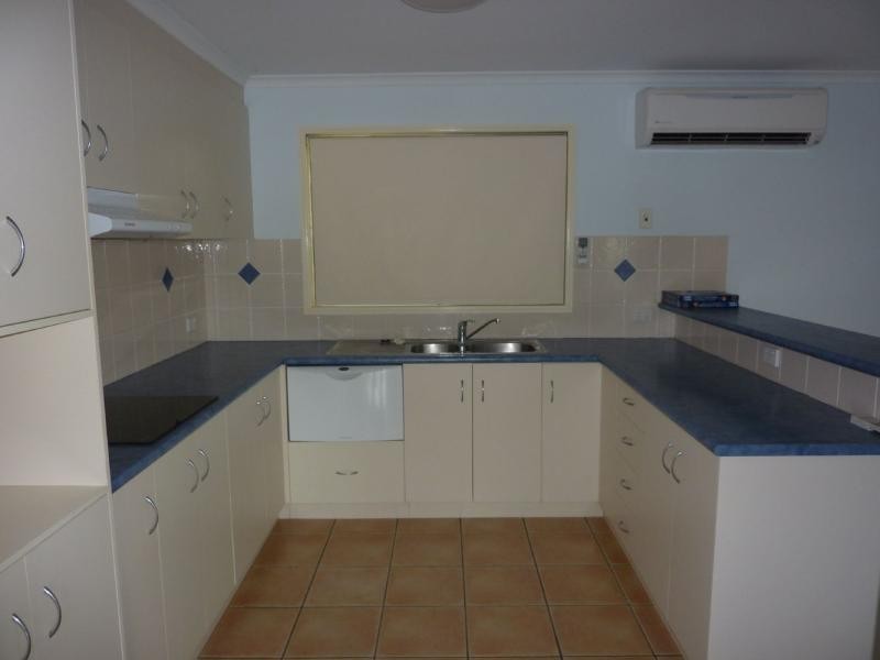 Unit 2/9 High Street, Walkerston QLD 4751