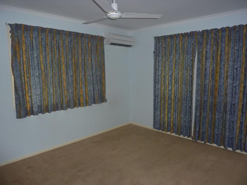 Unit 2/9 High Street, Walkerston QLD 4751