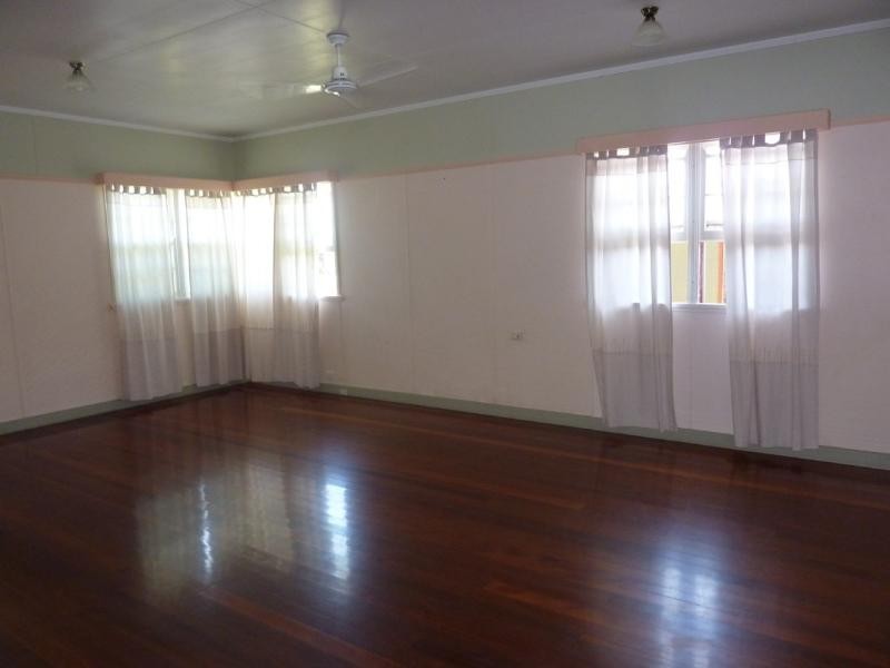 19 Creek Street, North Mackay QLD 4740