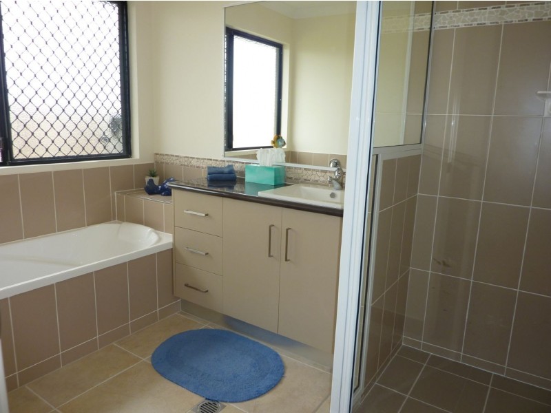 2 Collett Court, Marian QLD 4753