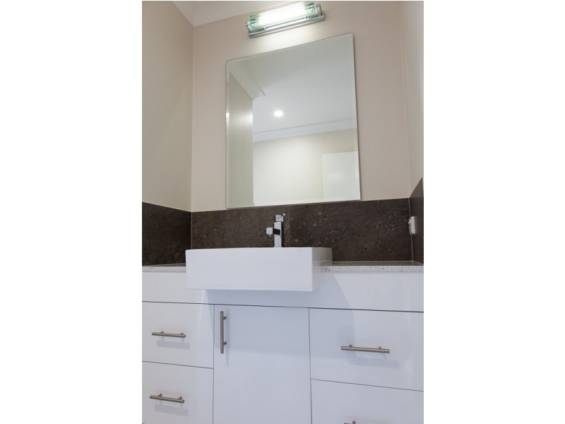 25 Maryvale Circuit, Beaconsfield QLD 4740