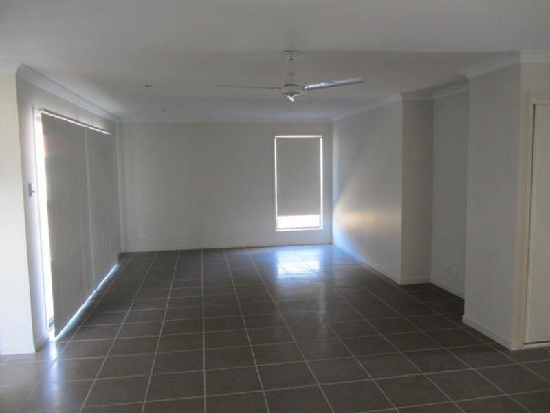 1 Sunbird Lane, Andergrove QLD 4740