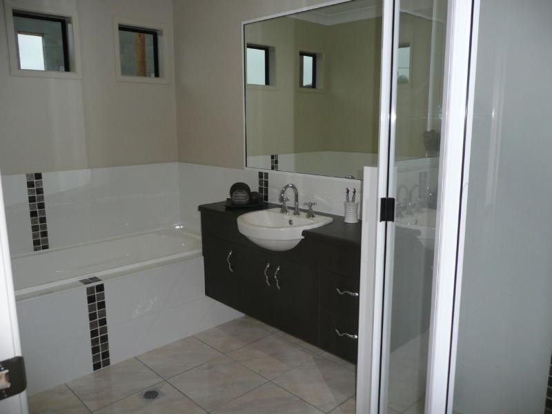 4 Schooner Avenue, Bucasia QLD 4750