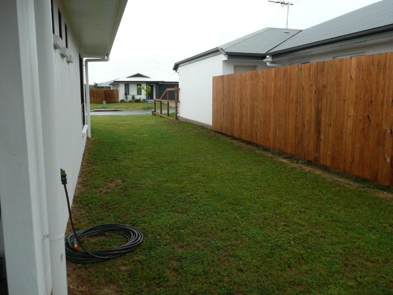4 Schooner Avenue, Bucasia QLD 4750