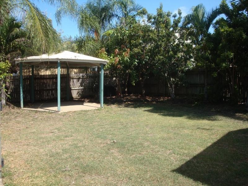 18 Volute Street, Shoal Point QLD 4750