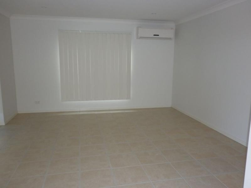 4 Helmsman Drive, Bucasia QLD 4750
