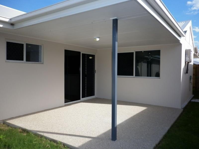 4 Helmsman Drive, Bucasia QLD 4750