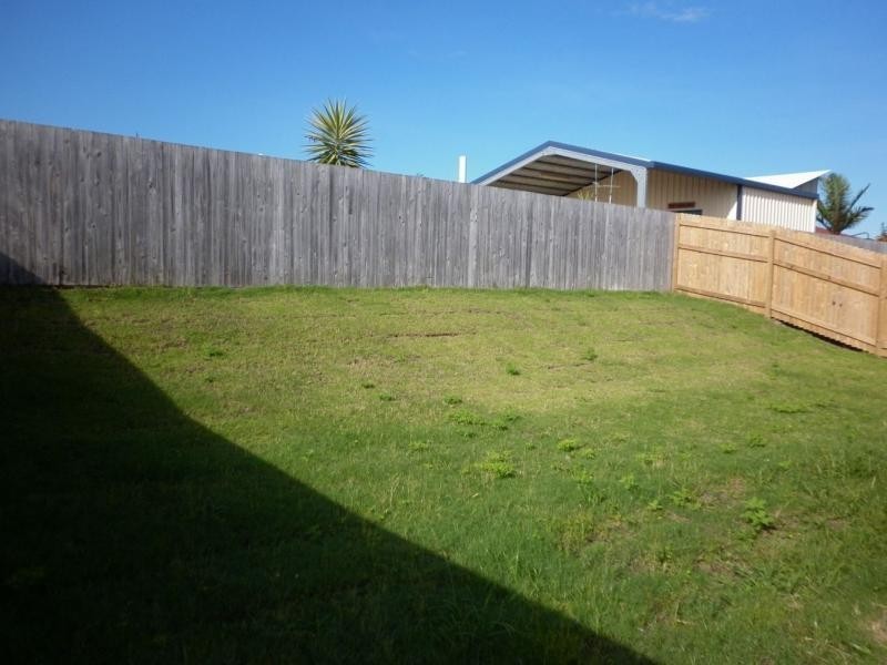 4 Helmsman Drive, Bucasia QLD 4750