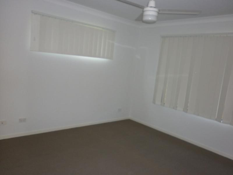 10 Schooner Avenue, Bucasia QLD 4750