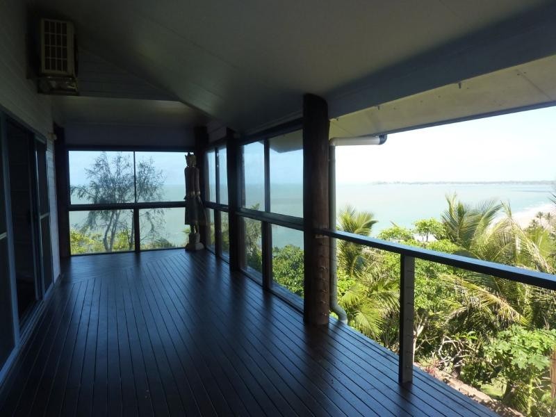 4 Ian Wood Drive, Dolphin Heads QLD 4740