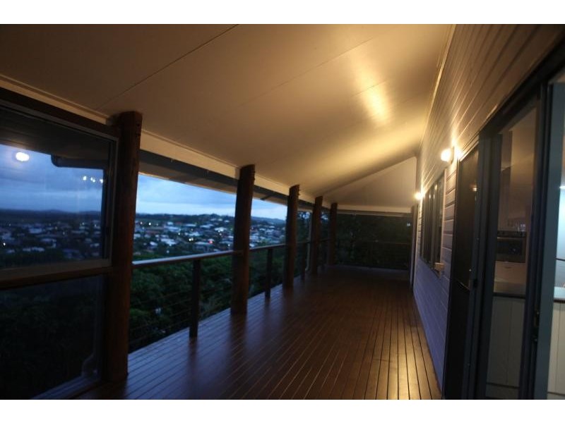 4 Ian Wood Drive, Dolphin Heads QLD 4740
