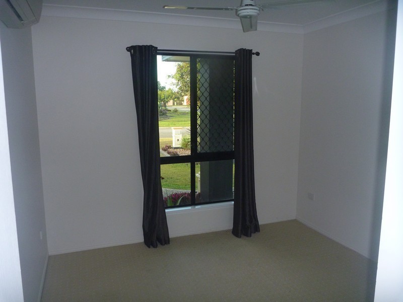 38 Blackmur Street, Marian QLD 4753