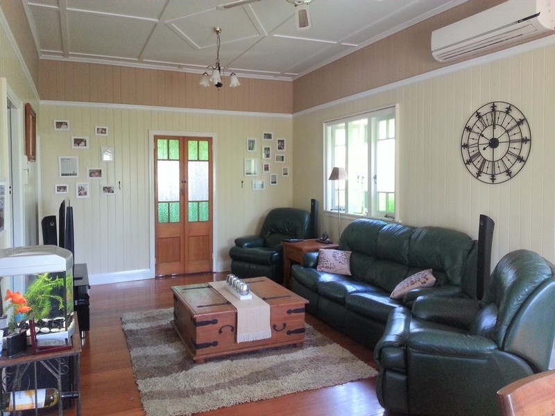 8 Lloyd Street, West Mackay QLD 4740
