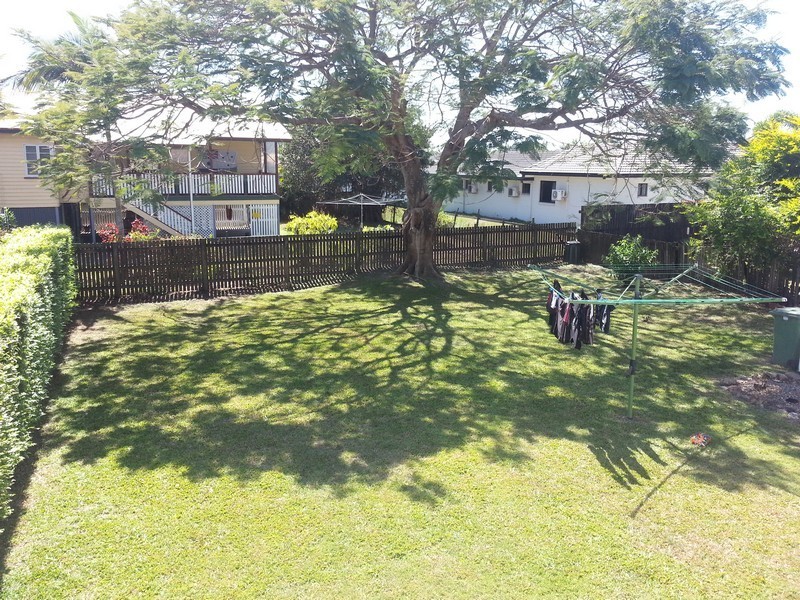 8 Lloyd Street, West Mackay QLD 4740