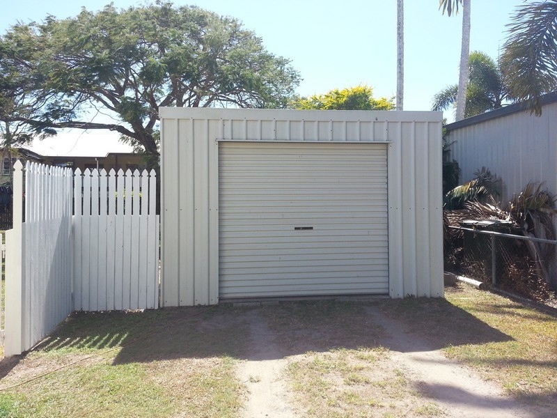 8 Lloyd Street, West Mackay QLD 4740
