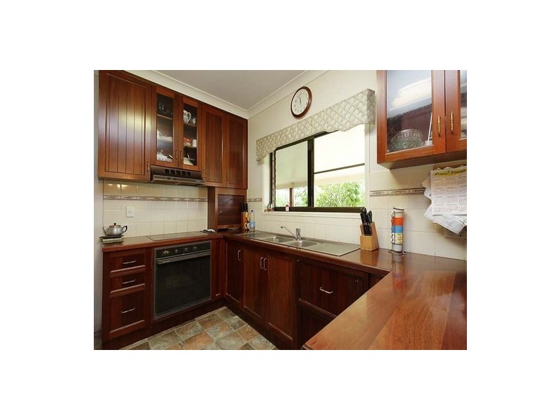 25 Gravinos Road, Victoria Plains QLD 4751