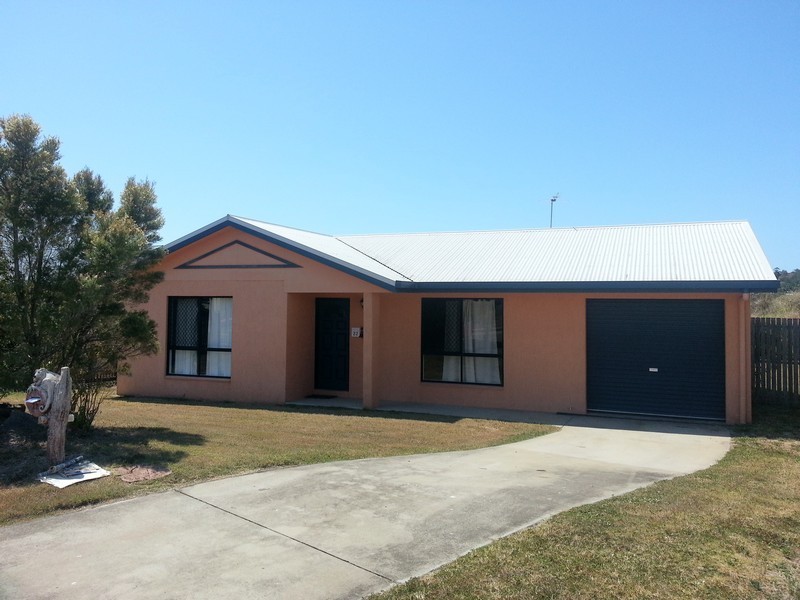22 Avalon Drive, Rural View QLD 4740