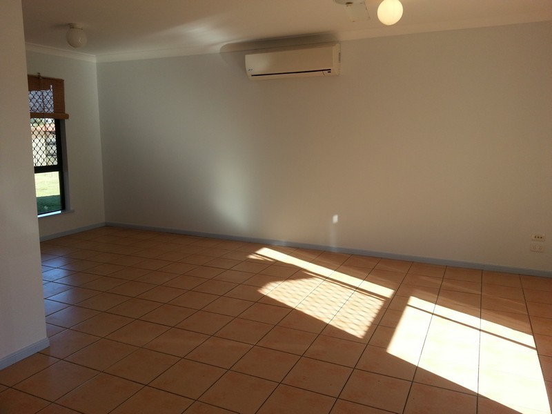 22 Avalon Drive, Rural View QLD 4740