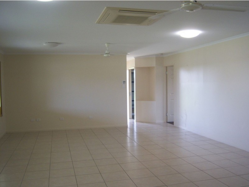 66 Victor Avenue, Glenella QLD 4740