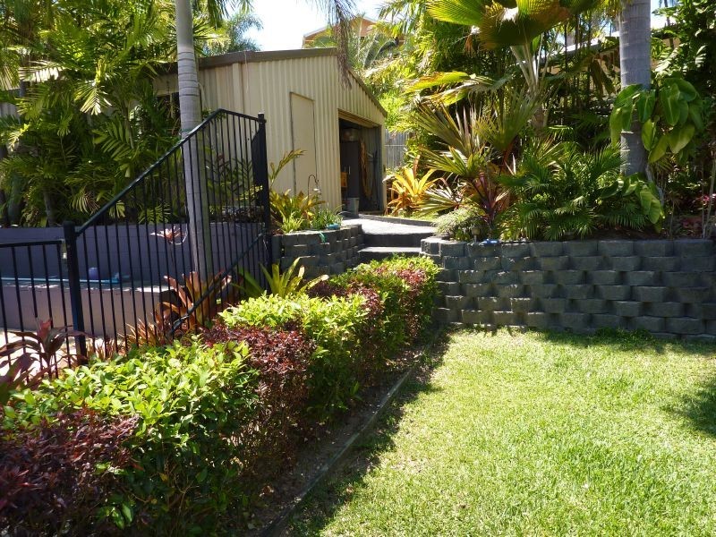 76 Slater Avenue, Blacks Beach QLD 4740