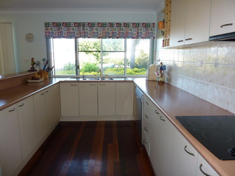 32 Audrena Avenue, Hay Point QLD 4740