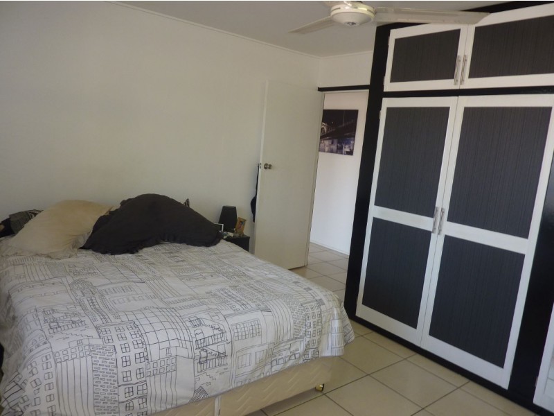 22 Holmes Drive, Beaconsfield QLD 4740