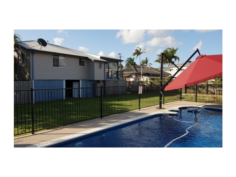 11 Sneyd Street, West Mackay QLD 4740