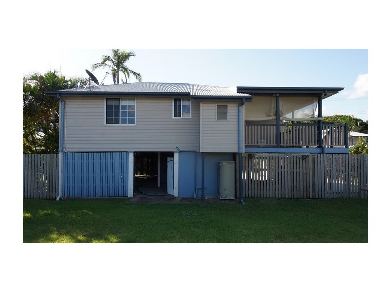 11 Sneyd Street, West Mackay QLD 4740