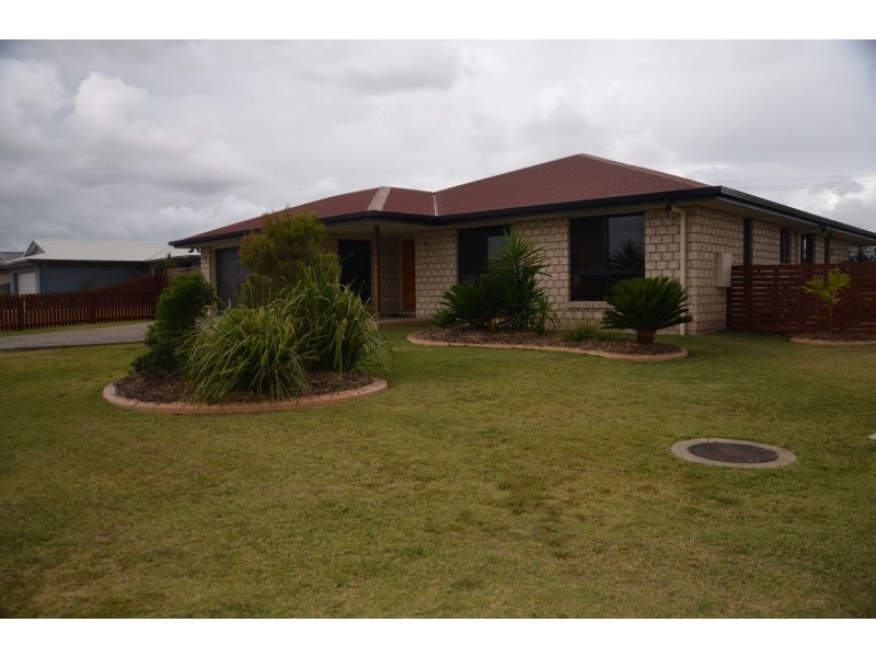 2 Katey Crescent, Mirani QLD 4754