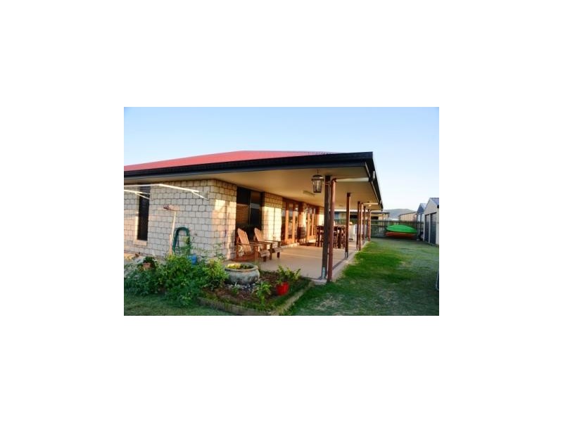 2 Katey Crescent, Mirani QLD 4754