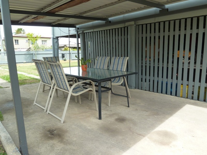 10 Steen Street, South Mackay QLD 4740