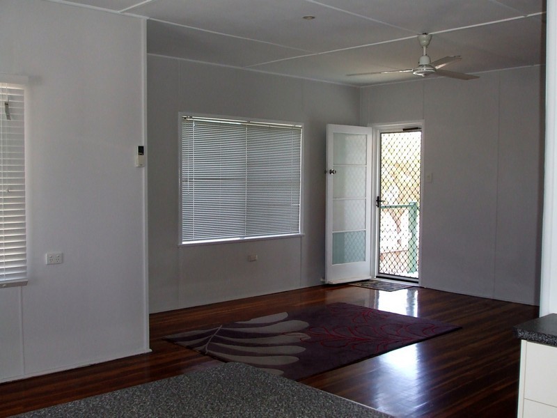 8 William Street, South Mackay QLD 4740