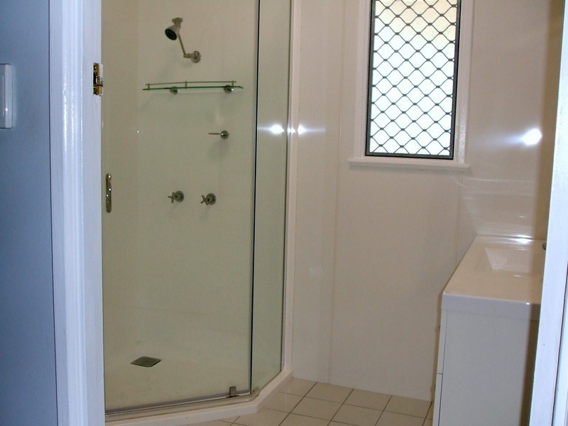 8 William Street, South Mackay QLD 4740