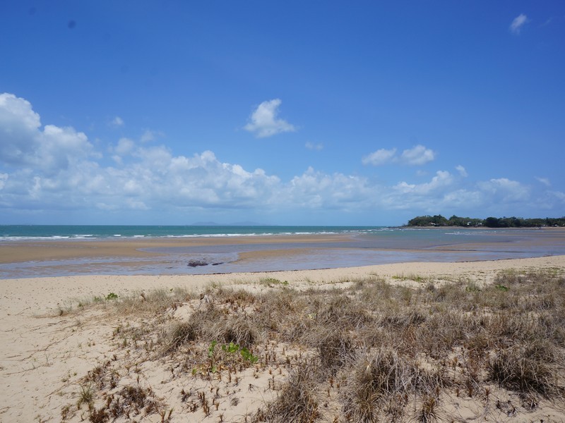 4 Downie Avenue, Bucasia QLD 4750