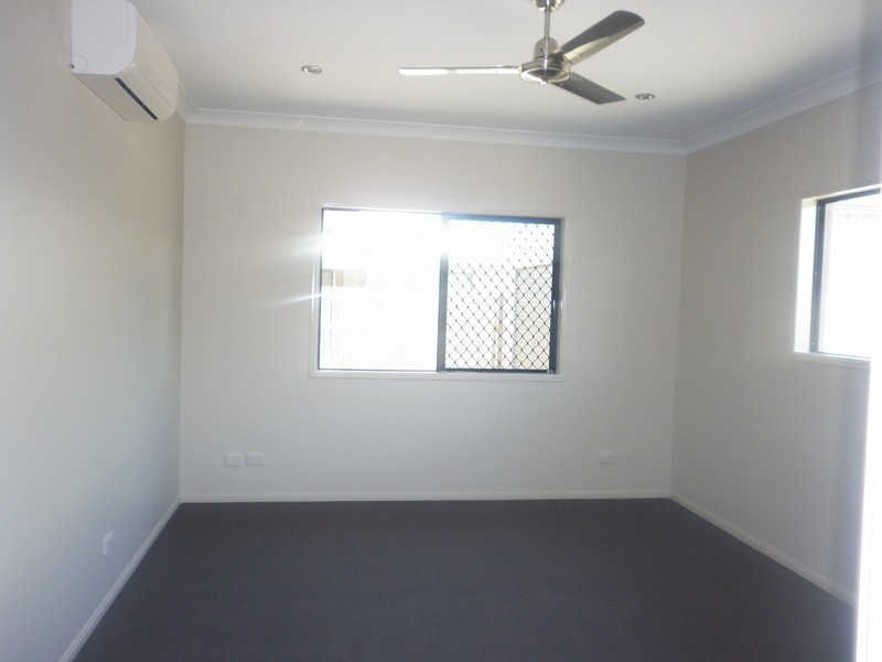 44 Dickens Avenue, Ooralea QLD 4740