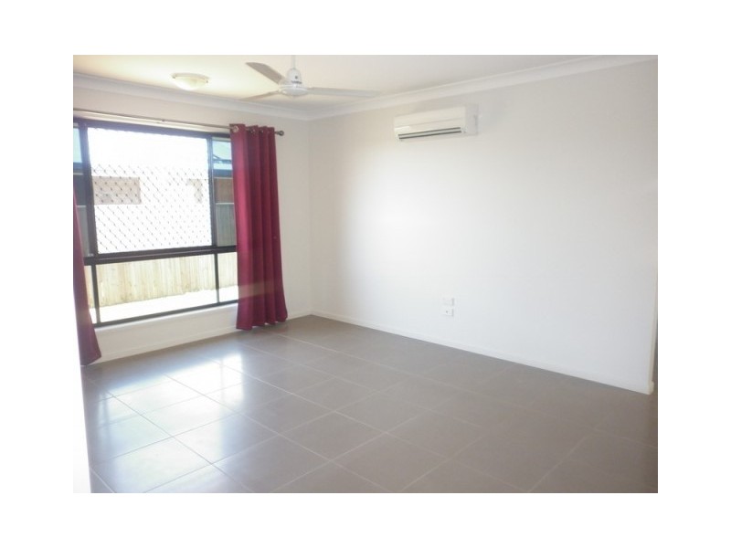 58 Katey Crescent, Mirani QLD 4754