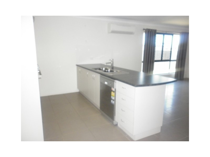 58 Katey Crescent, Mirani QLD 4754