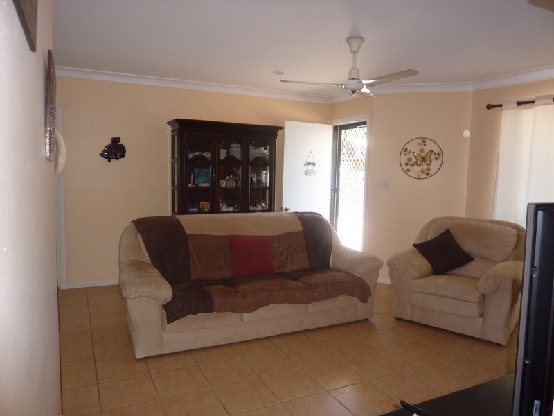 2/390 Bridge Road, West Mackay QLD 4740