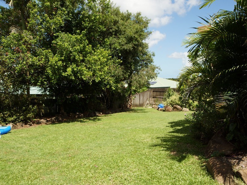 10 Patricia Court, Walkerston QLD 4751